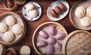 5月19日财经早餐：穆迪下调美国信用评级，美关税或将恢复“对等”水平，金价有望重回3300附近