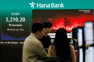 “两秒钟亏掉100万美元” 中东乱局震撼全球交易室