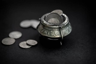 如何预测黄金白银价格走势？走势受哪些因素影响？