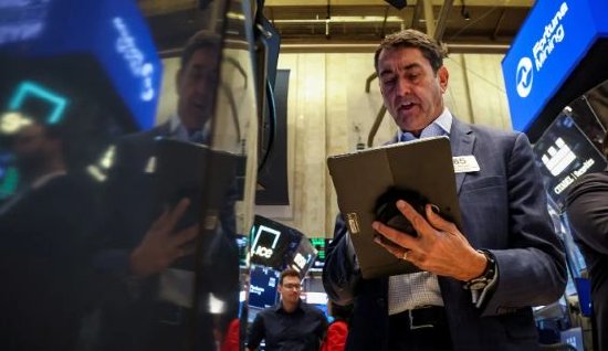 盘前:道指期货跌0.38% 油价暴跌近4% 第2张 盘前:道指期货跌0.38% 油价暴跌近4% 第2张