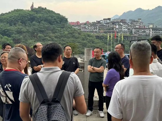 明日举行!贵州茅台年度股东大会有哪些看点? 第2张 明日举行!贵州茅台年度股东大会有哪些看点? 第2张