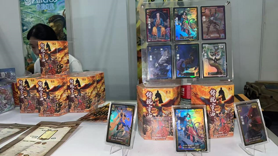 B站谷子墙、Switch2随便玩……我在好博会二次元区逛成“仓鼠囤货狂” 第4张 B站谷子墙、Switch2随便玩……我在好博会二次元区逛成“仓鼠囤货狂” 第4张