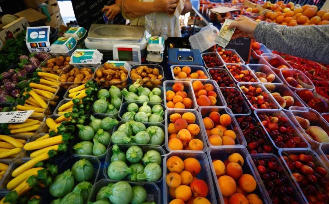 欧元EURUSD冲破通胀“回头枪”！CPI意外反弹，12月降息当场宣判死刑  第2张